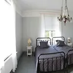 Hirvaskosken Kartano *
