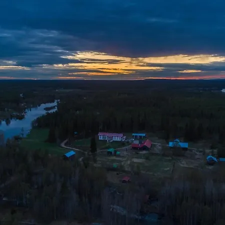 Villa Hirvaskosken Kartano *