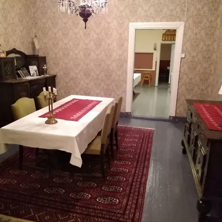 Villa Hirvaskosken Kartano