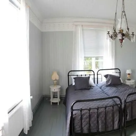 Hirvaskosken Kartano *