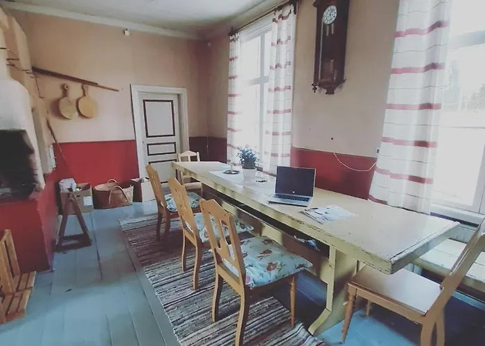 Villa Hirvaskosken Kartano